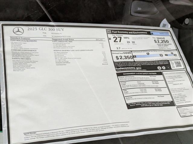 new 2025 Mercedes-Benz GLC 300 car, priced at $56,215