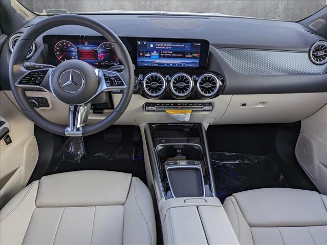 new 2025 Mercedes-Benz GLA 250 car, priced at $45,545