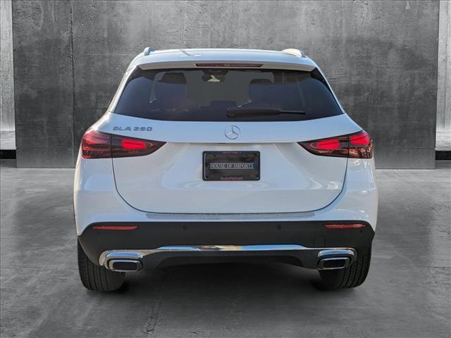 new 2025 Mercedes-Benz GLA 250 car, priced at $45,545