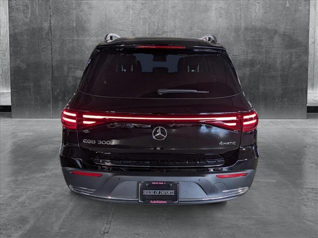 new 2025 Mercedes-Benz GLB 250 car, priced at $50,450