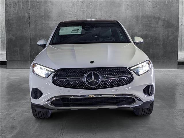 new 2025 Mercedes-Benz GLC 300 car, priced at $61,305