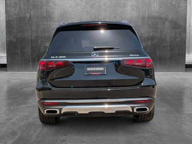 new 2025 Mercedes-Benz GLS 450 car, priced at $91,410