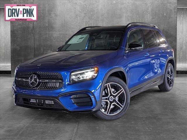 new 2024 Mercedes-Benz GLB 250 car, priced at $53,205