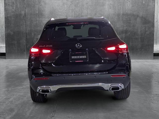 new 2025 Mercedes-Benz GLA 250 car, priced at $46,705