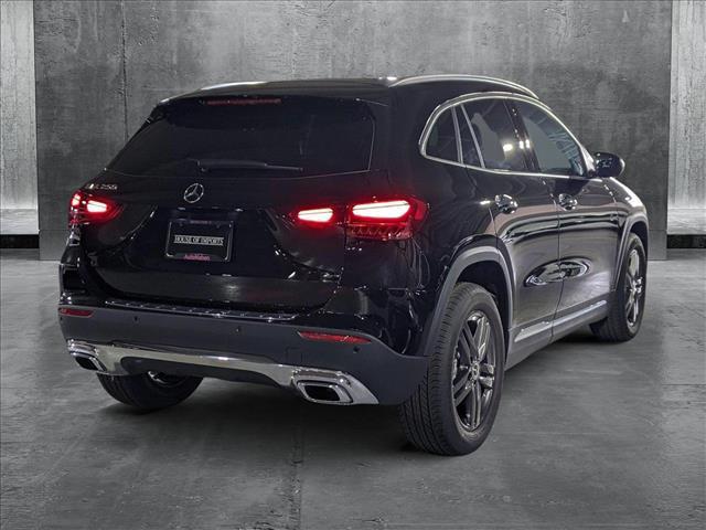 new 2025 Mercedes-Benz GLA 250 car, priced at $46,705