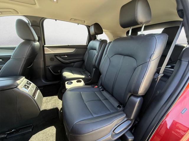 used 2024 Mazda CX-90 PHEV car, priced at $31,995