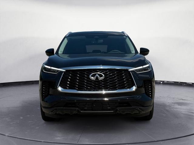 new 2025 INFINITI QX60 car, priced at $52,674