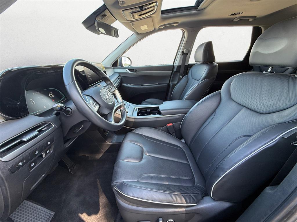 used 2023 Hyundai Palisade car, priced at $31,313