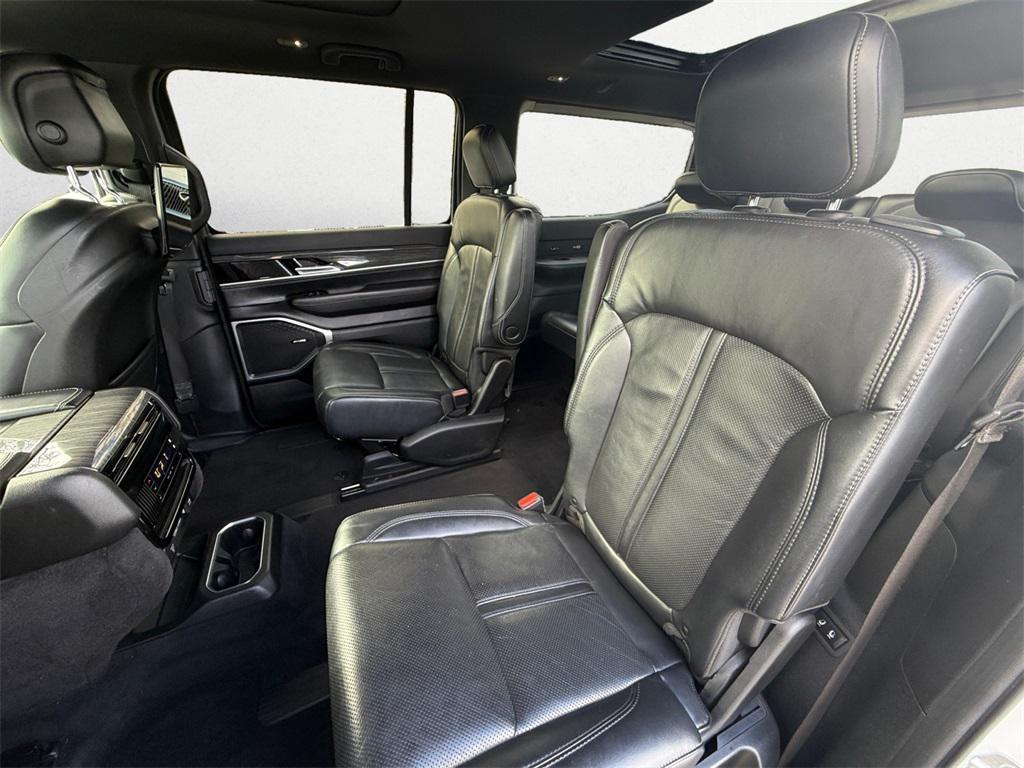 used 2022 Jeep Wagoneer car, priced at $38,995