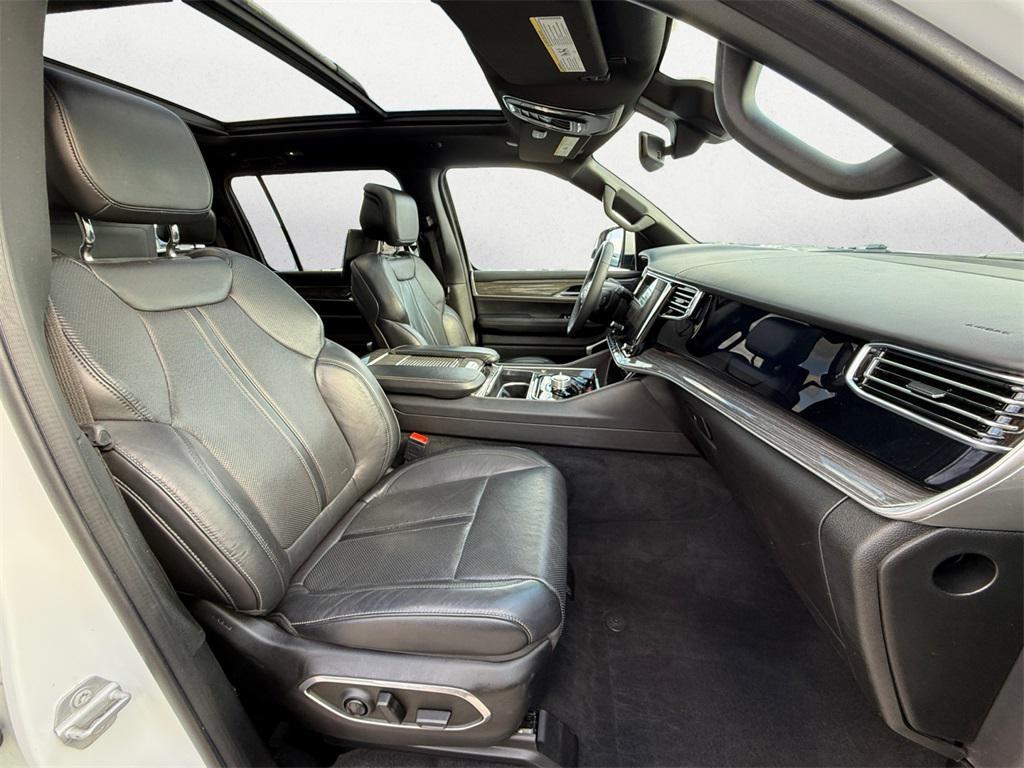 used 2022 Jeep Wagoneer car, priced at $38,995