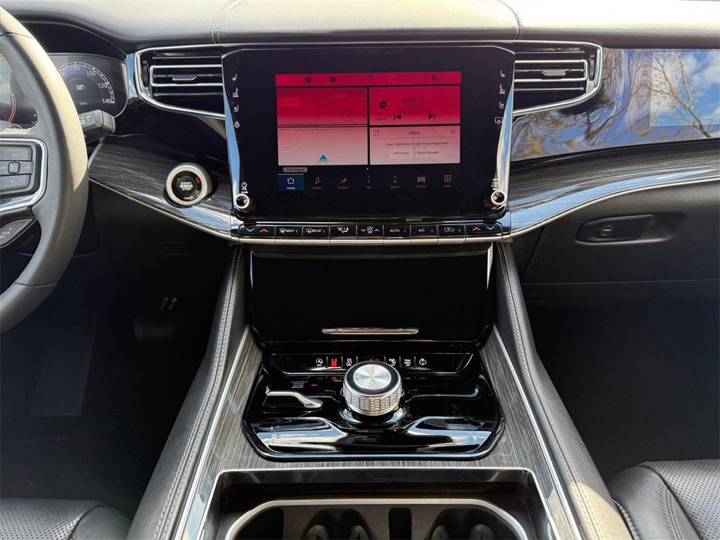 used 2022 Jeep Wagoneer car, priced at $38,995