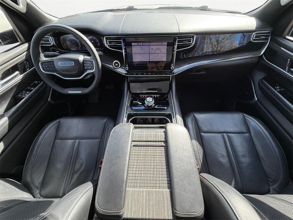 used 2022 Jeep Wagoneer car, priced at $38,995