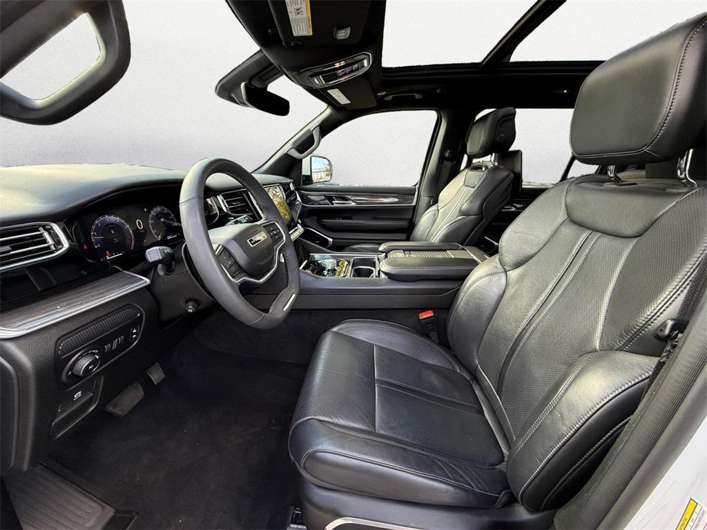 used 2022 Jeep Wagoneer car, priced at $38,995