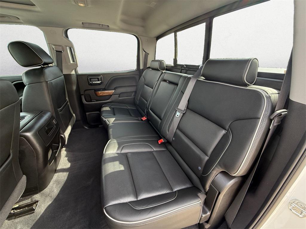 used 2018 Chevrolet Silverado 1500 car, priced at $30,770