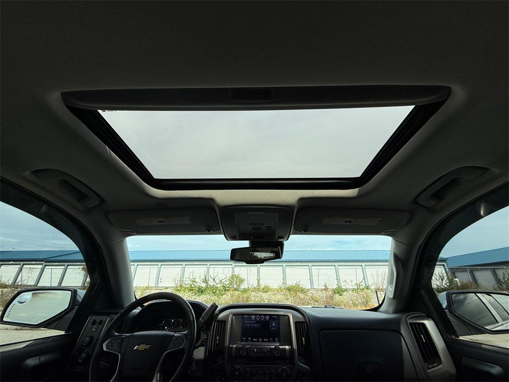 used 2018 Chevrolet Silverado 1500 car, priced at $30,770