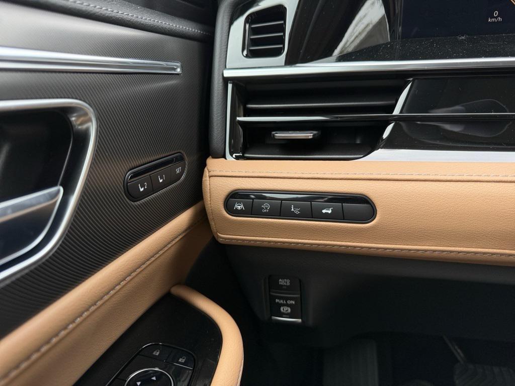 new 2026 INFINITI QX80 car, priced at $93,167