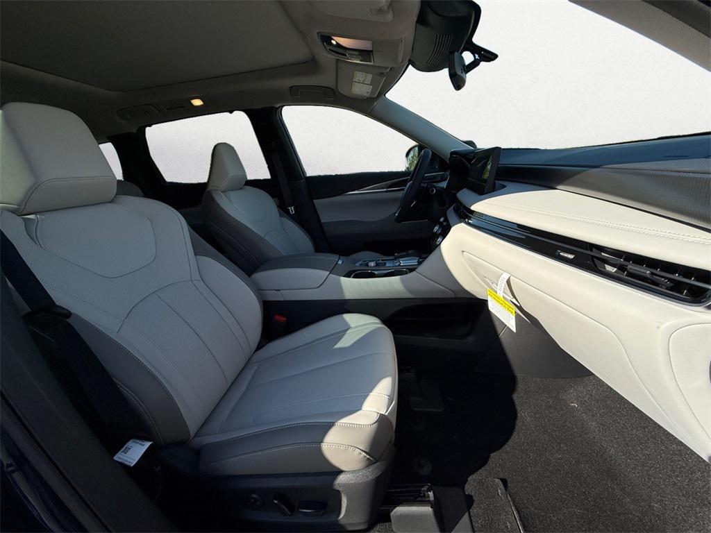 new 2026 INFINITI QX60 car, priced at $57,826