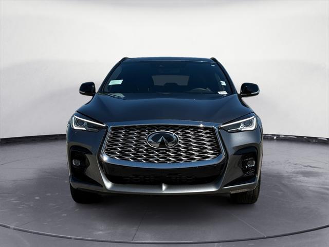 new 2025 INFINITI QX55 car, priced at $45,011