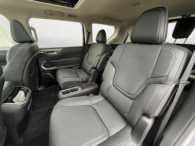 new 2025 INFINITI QX80 car, priced at $83,342