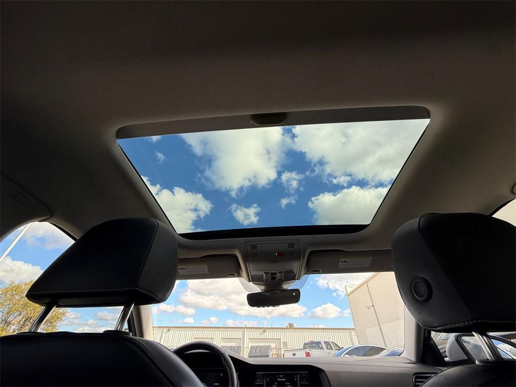 used 2024 Volkswagen Jetta car, priced at $20,291