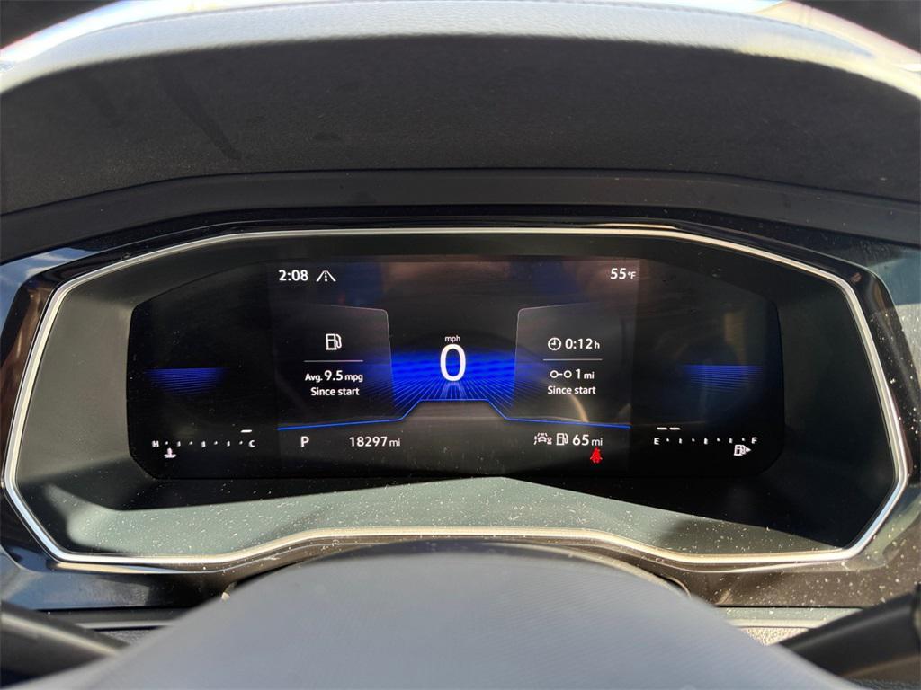 used 2024 Volkswagen Jetta car, priced at $20,291