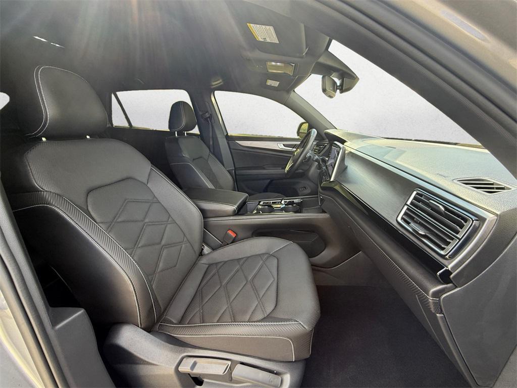used 2024 Volkswagen Atlas Cross Sport car, priced at $33,795
