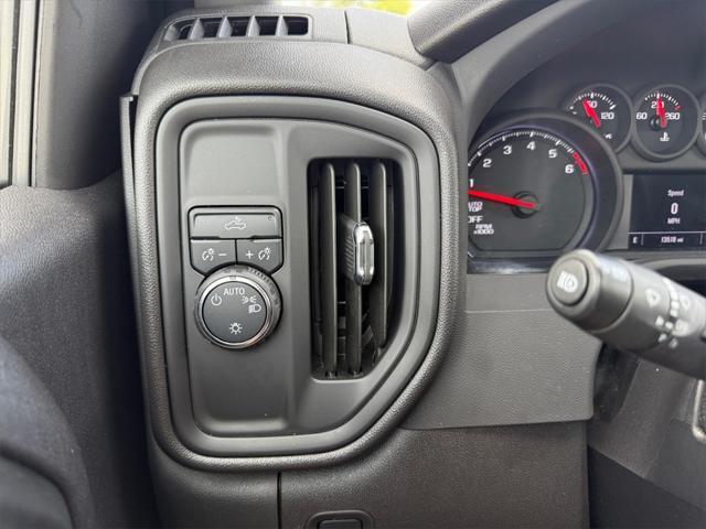 used 2024 Chevrolet Silverado 1500 car, priced at $30,994