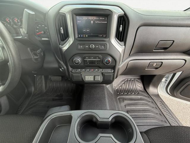 used 2024 Chevrolet Silverado 1500 car, priced at $30,994