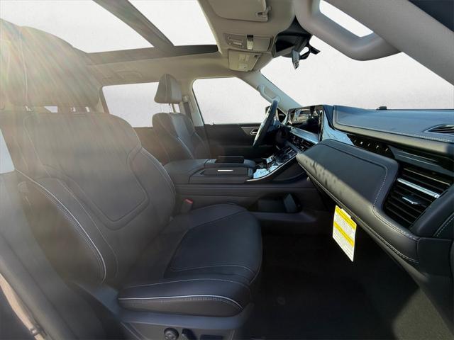 new 2025 INFINITI QX80 car, priced at $81,999