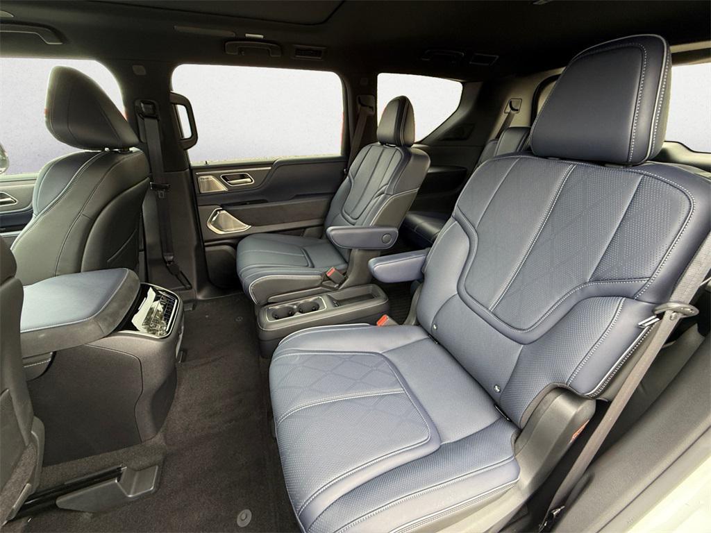 new 2026 INFINITI QX80 car, priced at $101,120