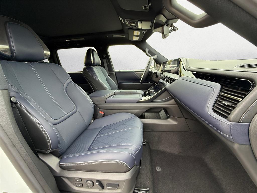 new 2026 INFINITI QX80 car, priced at $101,120