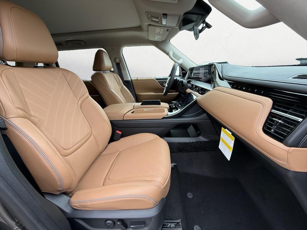 new 2026 INFINITI QX80 car, priced at $92,971