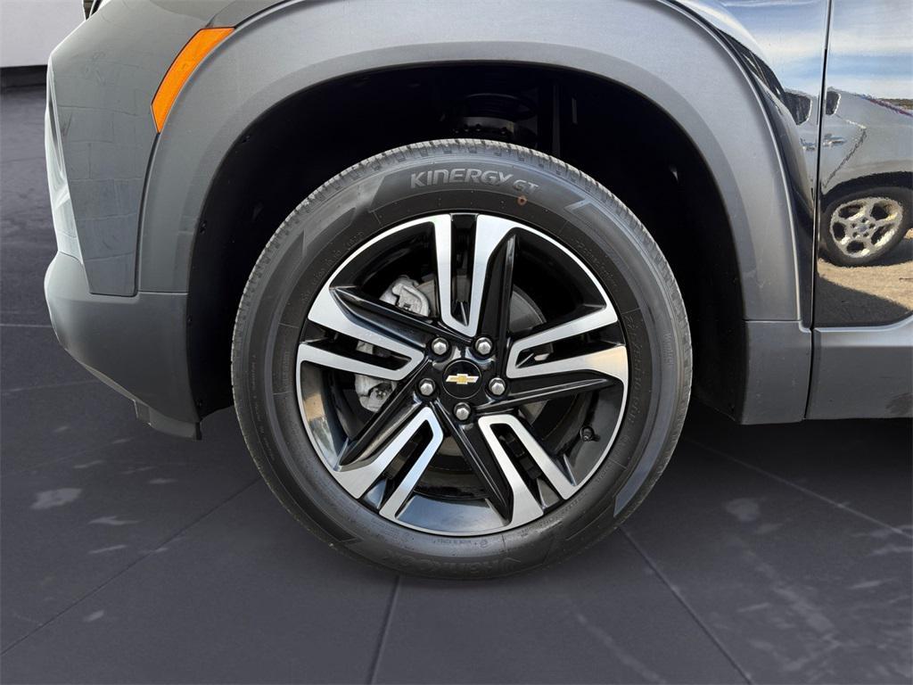 used 2023 Chevrolet TrailBlazer car, priced at $21,995