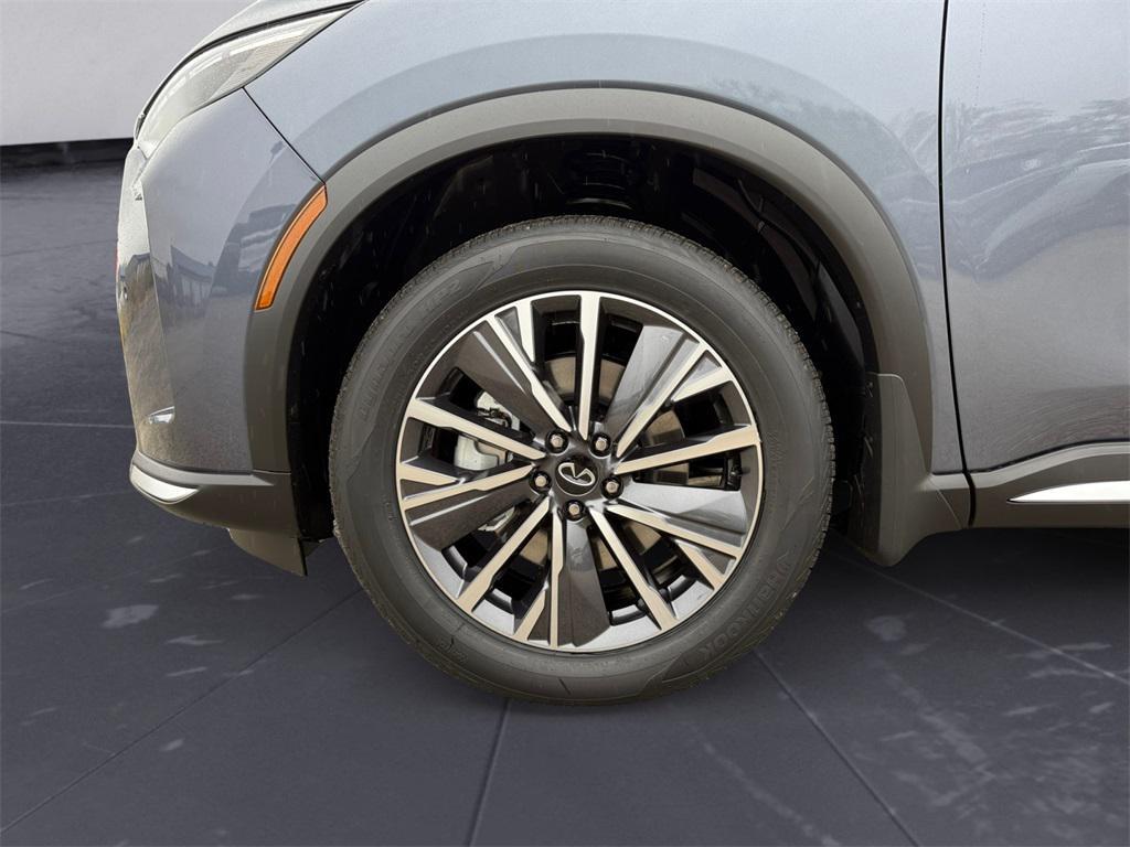 new 2026 INFINITI QX60 car, priced at $57,225