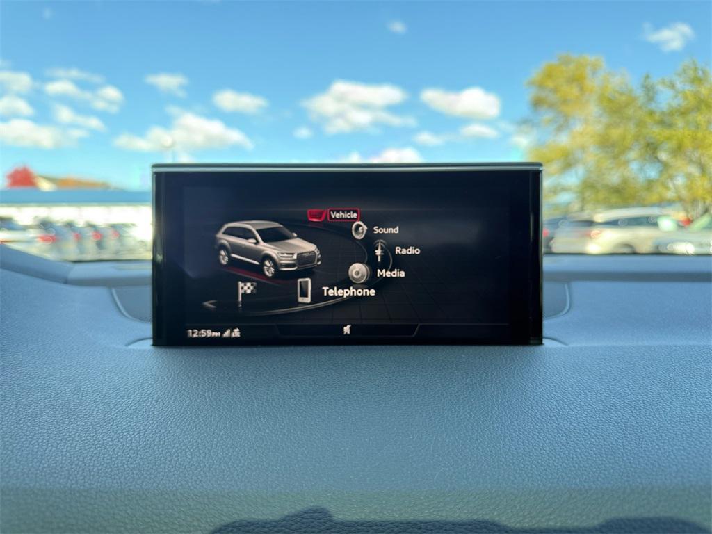 used 2018 Audi Q7 car, priced at $19,995