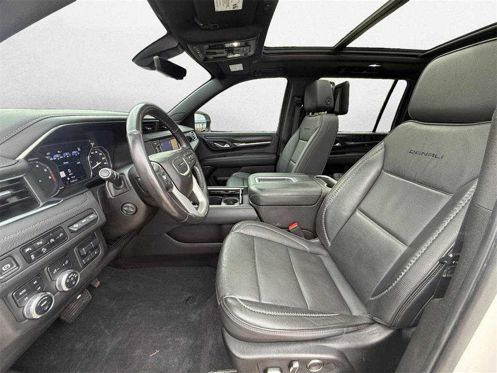 used 2021 GMC Yukon XL car, priced at $44,903