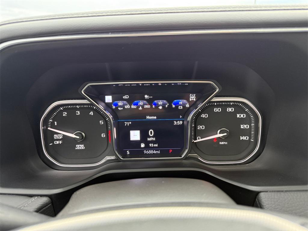 used 2021 GMC Yukon XL car, priced at $44,903