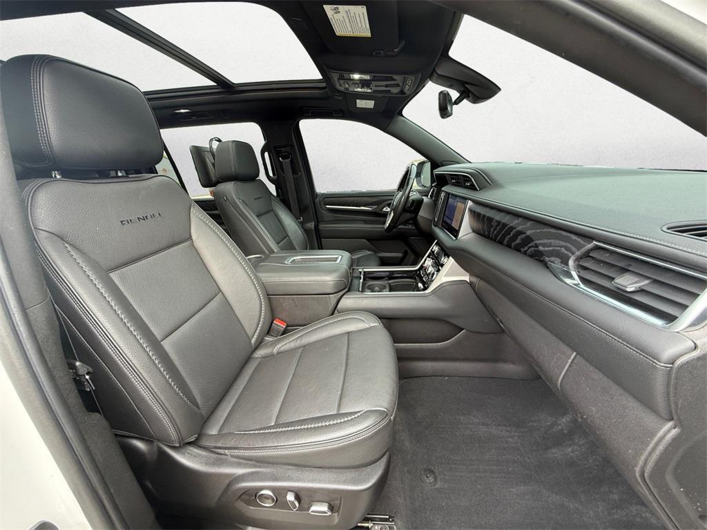 used 2021 GMC Yukon XL car, priced at $44,903