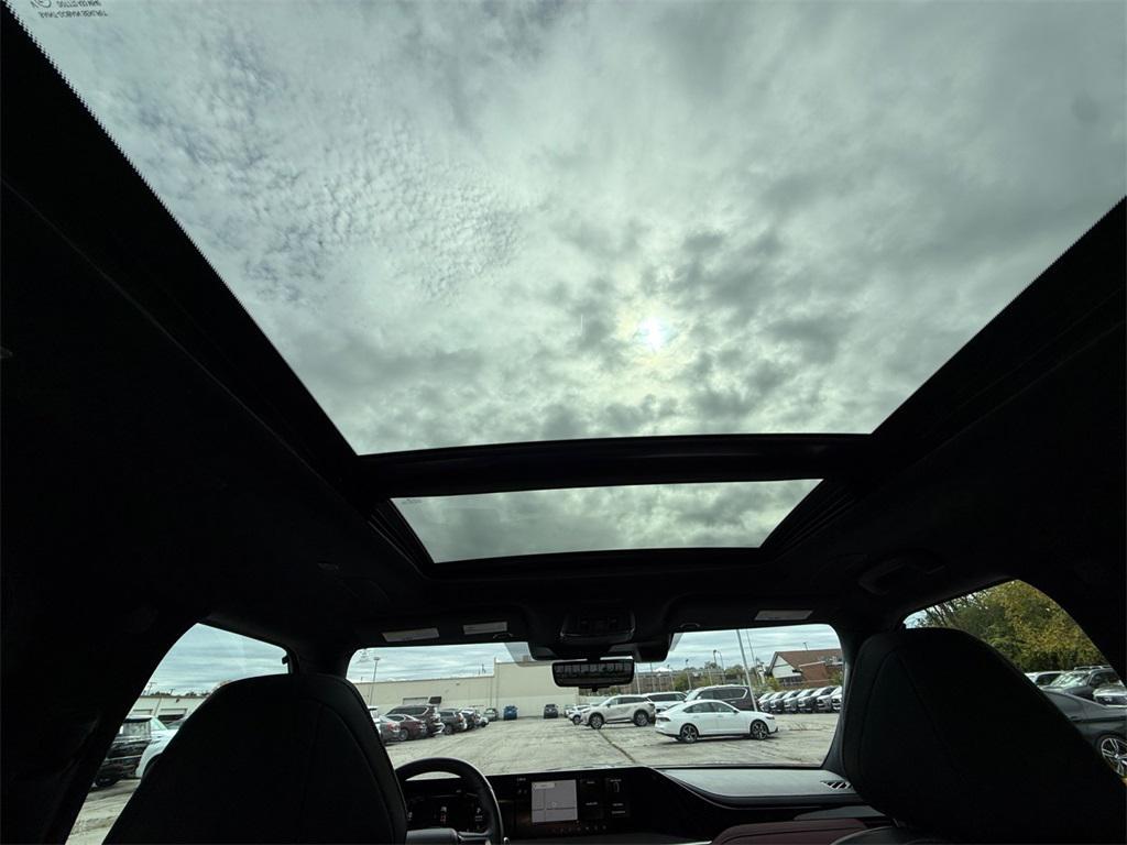 used 2025 INFINITI QX80 car, priced at $84,995