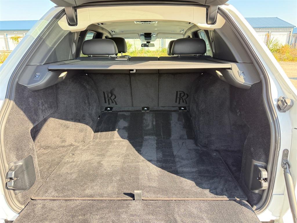 used 2021 Rolls-Royce Cullinan car, priced at $266,178