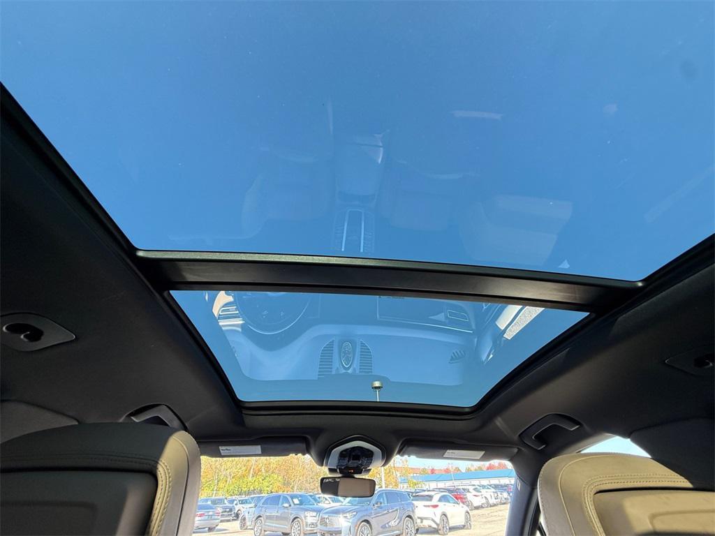 used 2020 Porsche Macan car, priced at $30,995