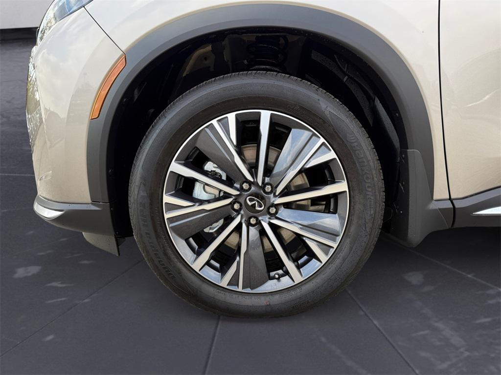 new 2026 INFINITI QX60 car, priced at $57,826