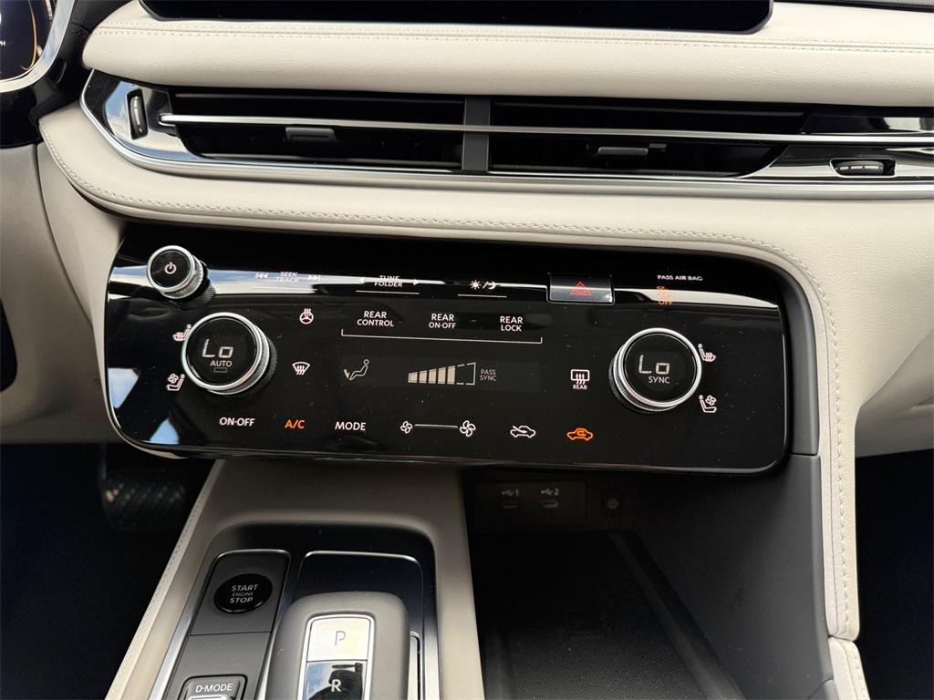 new 2026 INFINITI QX60 car, priced at $57,826