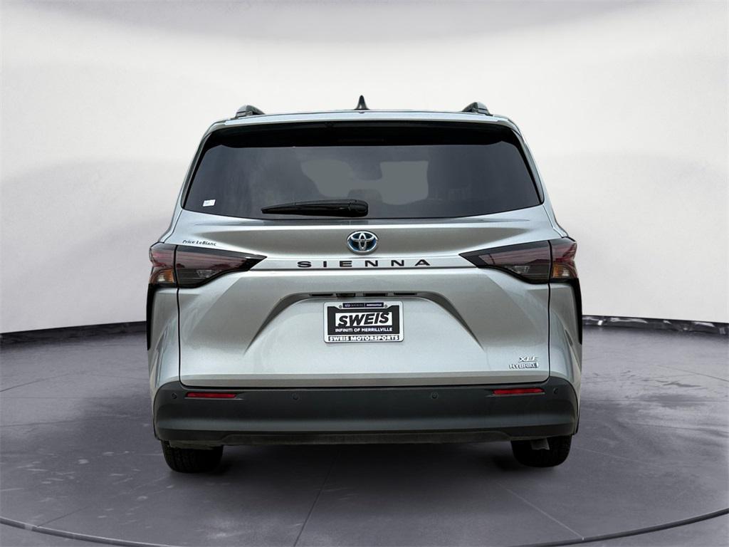 used 2024 Toyota Sienna car, priced at $36,995