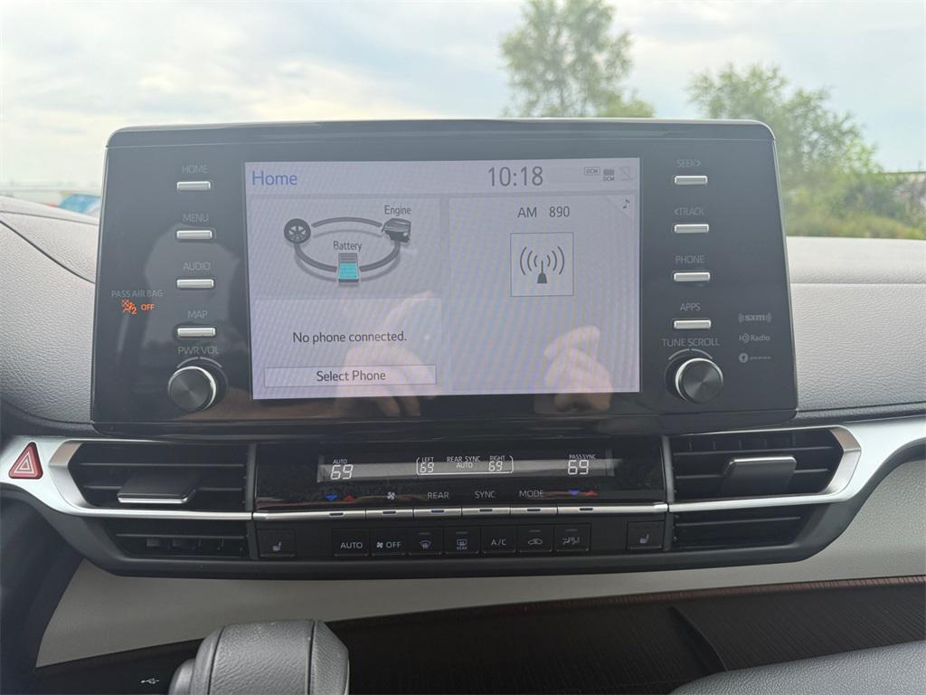 used 2024 Toyota Sienna car, priced at $36,995