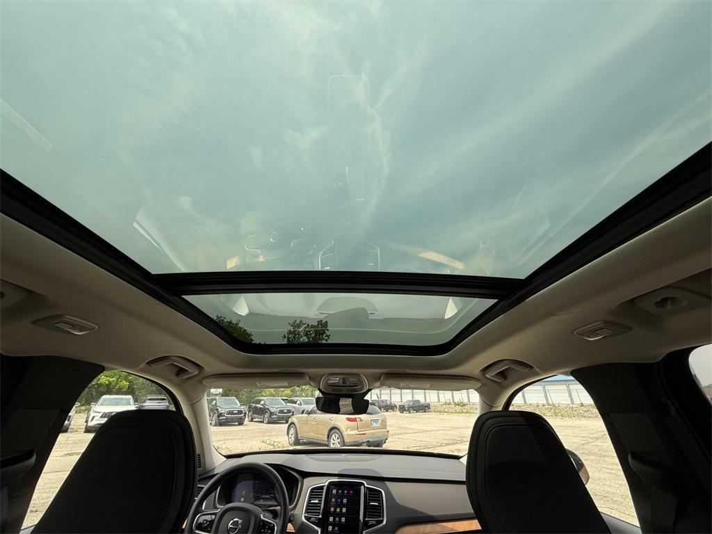 used 2024 Volvo XC90 car, priced at $41,495
