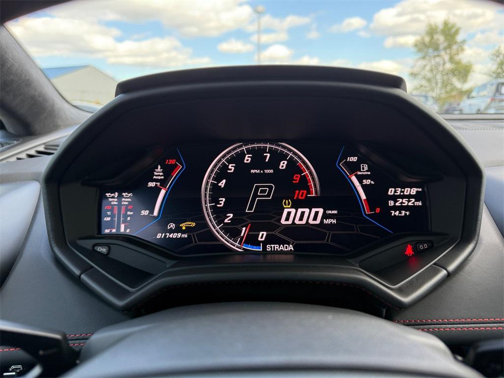 used 2020 Lamborghini Huracan EVO car, priced at $262,550