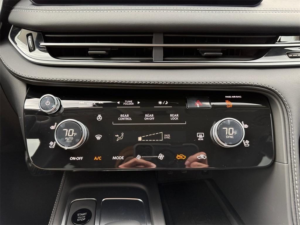 new 2026 INFINITI QX60 car, priced at $57,826