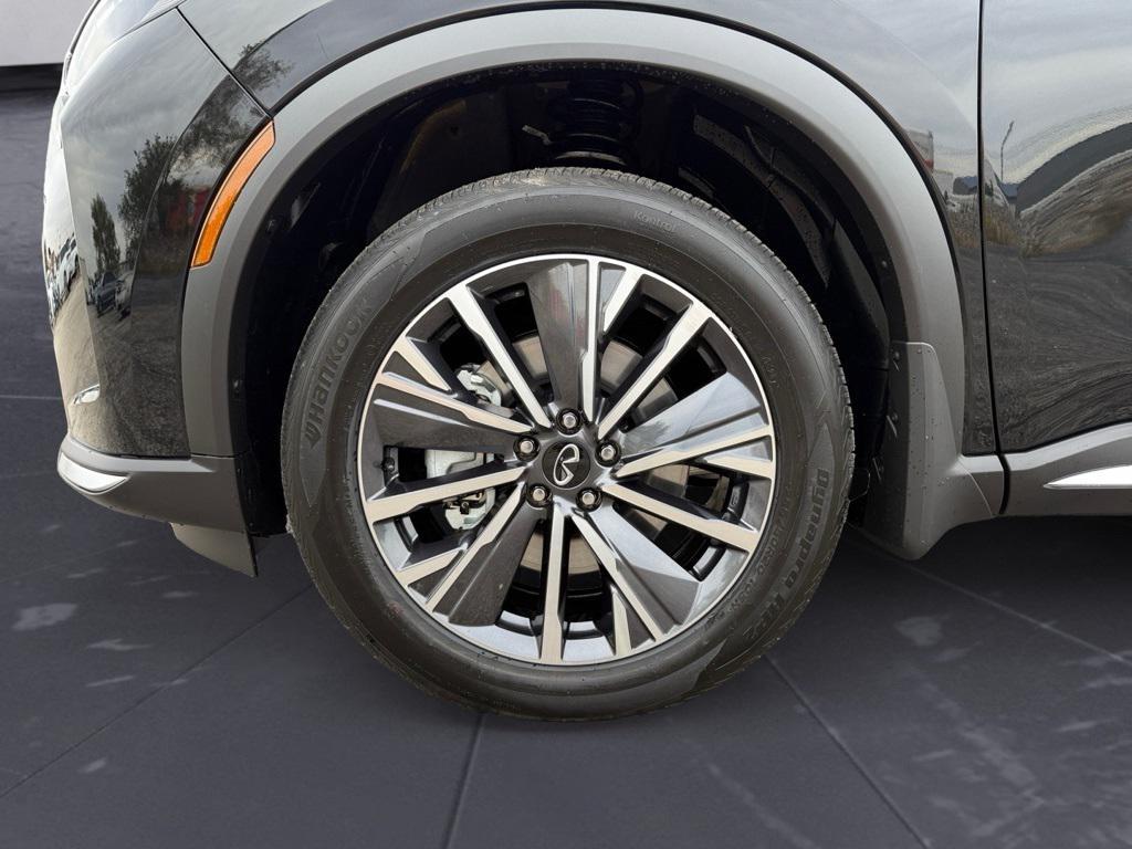 new 2026 INFINITI QX60 car, priced at $58,120