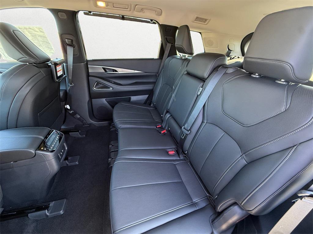 new 2026 INFINITI QX60 car, priced at $58,626